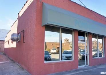 204 7TH Street, Metropolis, Illinois, ,Commercial Sale,For Sale,7TH,RMAEB442341