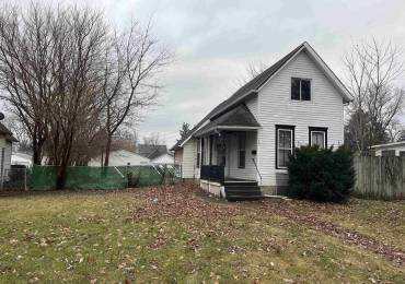 1945 2ND Street, Davenport, Iowa, 3 Bedrooms Bedrooms, ,1 BathroomBathrooms,Residential,For Sale,2ND,RMAQC4259512