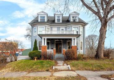 531 19TH Street, Rock Island, Illinois, 5 Bedrooms Bedrooms, ,1 BathroomBathrooms,Residential,For Sale,19TH,RMAQC4259610