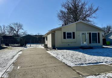 4018 BRIGHTON Avenue, Peoria, Illinois, 3 Bedrooms Bedrooms, ,1 BathroomBathrooms,Residential,For Sale,BRIGHTON,RMAPA1255402