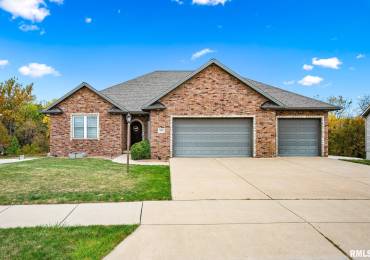 11015 Country Ridge Lane, Dunlap, Illinois, 4 Bedrooms Bedrooms, ,3 BathroomsBathrooms,Residential,For Sale,Country Ridge,RMAPA1255183