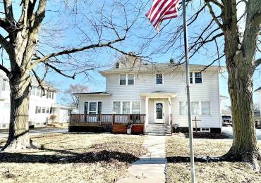 335 MAIN Street, Roseville, Illinois, 4 Bedrooms Bedrooms, ,1 BathroomBathrooms,Residential,For Sale,MAIN,RMACA1033902