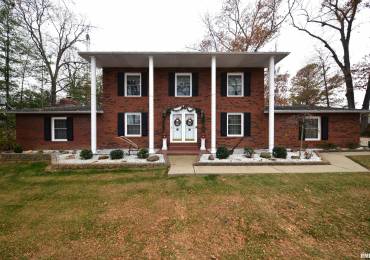 4919 Richview Road, Mt Vernon, Illinois, 4 Bedrooms Bedrooms, ,2 BathroomsBathrooms,Residential,For Sale,Richview,RMAEB451403