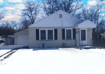 4924 BEST Street, Peoria Heights, Illinois, 2 Bedrooms Bedrooms, ,1 BathroomBathrooms,Residential,For Sale,BEST,RMAPA1255465