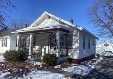 1845 CHERRY Street, Quincy, Illinois, 2 Bedrooms Bedrooms, ,1 BathroomBathrooms,Residential,For Sale,CHERRY,RMACA1033910