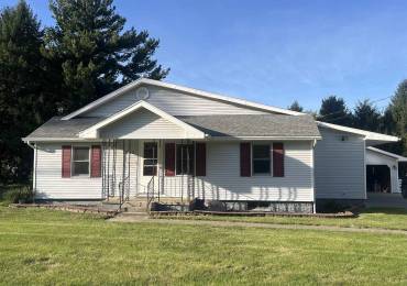 1342 MAPLE Street, Jacksonville, Illinois, 3 Bedrooms Bedrooms, ,2 BathroomsBathrooms,Residential,For Sale,MAPLE,RMACA1033913