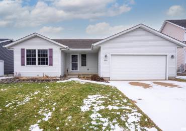 6818 BROOKVIEW Lane, Davenport, Iowa, 4 Bedrooms Bedrooms, ,3 BathroomsBathrooms,Residential,For Sale,BROOKVIEW,RMAQC4259755