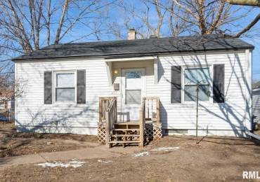 937 23RD Avenue, Rock Island, Illinois, 2 Bedrooms Bedrooms, ,1 BathroomBathrooms,Residential,For Sale,23RD,RMAQC4259740