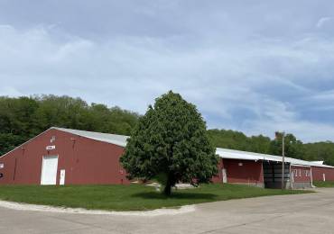 3206 HERSHEY Avenue, Muscatine, Iowa, ,Commercial Lease,For Rent,HERSHEY,RMAQC4259766