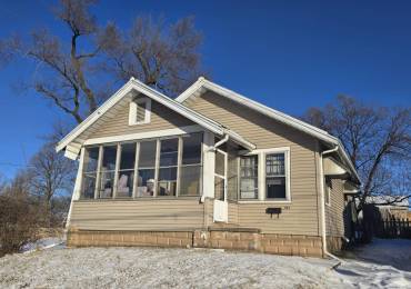 705 LAKE Avenue, Peoria Heights, Illinois, 2 Bedrooms Bedrooms, ,1 BathroomBathrooms,Residential,For Sale,LAKE,RMAPA1255502