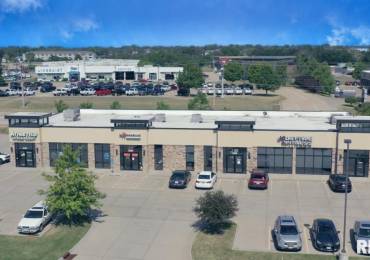 3260 RIDGE Point, Bettendorf, Iowa, ,Commercial Lease,For Rent,RIDGE,RMAQC7042210