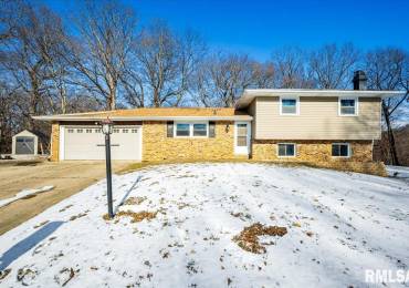 5100 AIRWAYS Road, Peoria, Illinois, 4 Bedrooms Bedrooms, ,2 BathroomsBathrooms,Residential,For Sale,AIRWAYS,RMAPA1255492