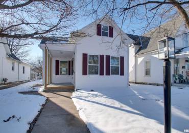 2208 STATE Street, Quincy, Illinois, 2 Bedrooms Bedrooms, ,2 BathroomsBathrooms,Residential,For Sale,STATE,RMACA1033968