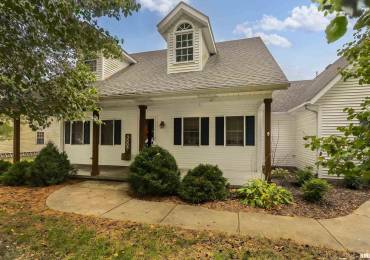 3005 HICKORY RIDGE Drive, Herrin, Illinois, 5 Bedrooms Bedrooms, ,3 BathroomsBathrooms,Residential,For Sale,HICKORY RIDGE,RMAQC4259808