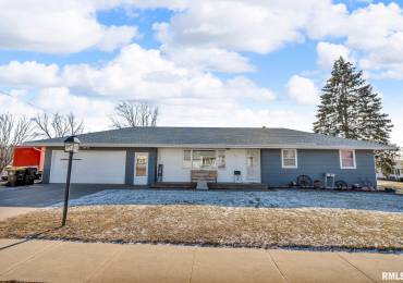 901 LISA Drive, Maquoketa, Iowa, 3 Bedrooms Bedrooms, ,6 BathroomsBathrooms,Residential,For Sale,LISA,RMAQC4259828