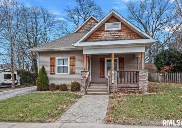 199 JACKSON Street, Athens, Illinois, 3 Bedrooms Bedrooms, ,2 BathroomsBathrooms,Residential,For Sale,JACKSON,RMACA1033653