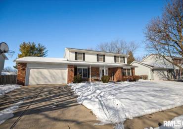 1813 Hunter Ridge Drive, Springfield, Illinois, 4 Bedrooms Bedrooms, ,2 BathroomsBathrooms,Residential,For Sale,Hunter Ridge,RMACA1034051