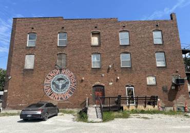 325 MARQUETTE Street, Davenport, Iowa, ,Commercial Sale,For Sale,MARQUETTE,RMAQC4259939