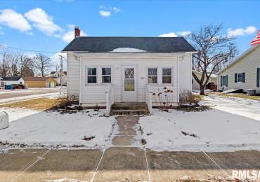 165 LINCOLN Street, Greenview, Illinois, 2 Bedrooms Bedrooms, ,1 BathroomBathrooms,Residential,For Sale,LINCOLN,RMACA1034085