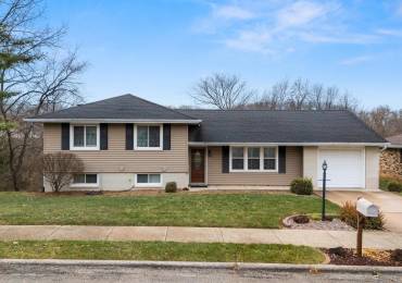 3340 LEXINGTON Court, Peoria, Illinois, 3 Bedrooms Bedrooms, ,2 BathroomsBathrooms,Residential,For Sale,LEXINGTON,RMAPA1255657