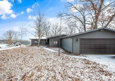 126 LAKESIDE Place, Dahinda, Illinois, 4 Bedrooms Bedrooms, ,2 BathroomsBathrooms,Residential,For Sale,LAKESIDE,RMAPA1255659