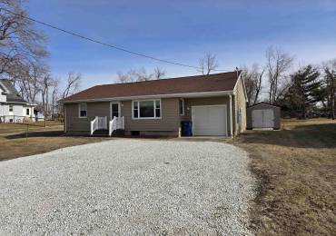 207 1ST Street, La Harpe, Illinois, 3 Bedrooms Bedrooms, ,1 BathroomBathrooms,Residential,For Sale,1ST,RMAPA1255665