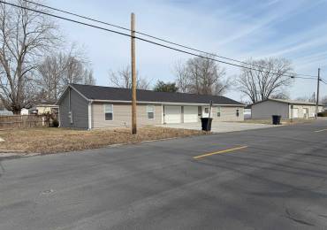 1204 Hendrickson Street, Marion, Illinois, ,Residential Income,For Sale,Hendrickson,RMAEB456552