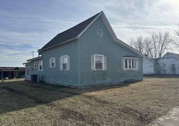 425 MONROE Street, Harvel, Illinois, 2 Bedrooms Bedrooms, ,2 BathroomsBathrooms,Residential,For Sale,MONROE,RMACA1034210