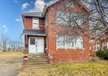 1104 ELLIS Street, Peoria, Illinois, ,Residential Income,For Sale,ELLIS,RMAPA1255010