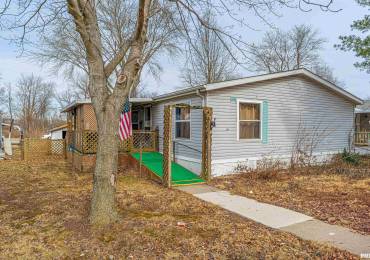 904 21ST Street, Lincoln, Illinois, 3 Bedrooms Bedrooms, ,2 BathroomsBathrooms,Manufactured In Park,For Sale,21ST,RMACA1034342