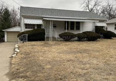 4809 WESTBROOK Drive, Peoria, Illinois, 3 Bedrooms Bedrooms, ,1 BathroomBathrooms,Residential Lease,For Rent,WESTBROOK,RMAPA1255941