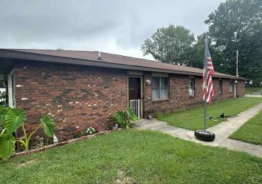 2202 ILLINOIS Avenue, Murphysboro, Illinois, ,Residential Income,For Sale,ILLINOIS,RMAEB454637