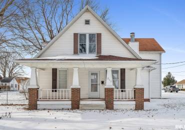 217 5TH Avenue, New Windsor, Illinois, 5 Bedrooms Bedrooms, ,2 BathroomsBathrooms,Residential,For Sale,5TH,RMAQC4260588