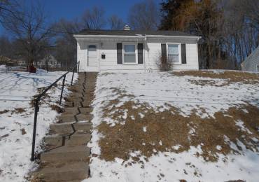 3610 MAY Lane, Davenport, Iowa, 2 Bedrooms Bedrooms, ,1 BathroomBathrooms,Residential,For Sale,MAY,RMAQC4260622