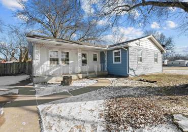 1207 12TH Street, Silvis, Illinois, 3 Bedrooms Bedrooms, ,1 BathroomBathrooms,Residential,For Sale,12TH,RMAQC4259971