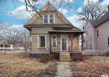 1001 19TH Street, Rock Island, Illinois, 4 Bedrooms Bedrooms, ,1 BathroomBathrooms,Residential,For Sale,19TH,RMAQC4260177