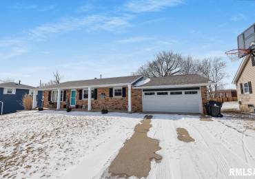 604 WILSHIRE Drive, Washington, Illinois, 3 Bedrooms Bedrooms, ,1 BathroomBathrooms,Residential,For Sale,WILSHIRE,RMAPA1256106