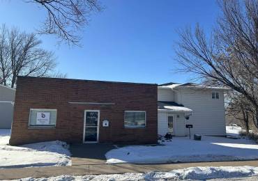 2332 EASTERN Avenue, Davenport, Iowa, ,Commercial Sale,For Sale,EASTERN,RMAQC4260708