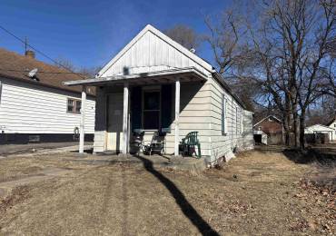 2421 GARDEN Street, Peoria, Illinois, 1 Bedroom Bedrooms, ,1 BathroomBathrooms,Residential,For Sale,GARDEN,RMAPA1256269