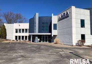 1900 19TH Street, Moline, Illinois, ,Commercial Sale,For Sale,19TH,RMAQC4260898