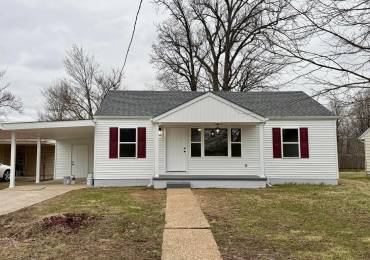 109 15TH Street, Metropolis, Illinois, 3 Bedrooms Bedrooms, ,1 BathroomBathrooms,Residential,For Sale,15TH,RMAEB456997