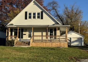 224 MCCLURE Street, Kewanee, Illinois, 4 Bedrooms Bedrooms, ,1 BathroomBathrooms,Residential,For Sale,MCCLURE,RMAQC4258213