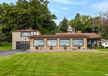 21480 GREAT RIVER Road, Le Claire, Iowa, 3 Bedrooms Bedrooms, ,3 BathroomsBathrooms,Residential,For Sale,GREAT RIVER,RMAQC4261051