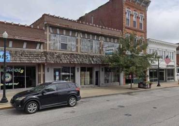 709 Maine Street, Quincy, Illinois, ,Commercial Sale,For Sale,Maine,RMACA1034877