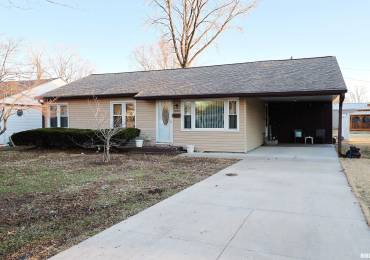 1019 BENNETT, Salem, Illinois, 2 Bedrooms Bedrooms, ,2 BathroomsBathrooms,Residential,For Sale,BENNETT,RMAEB457034