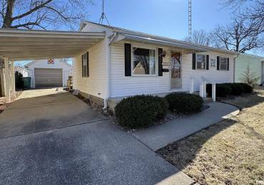 909 MADISON Street, Macomb, Illinois, 4 Bedrooms Bedrooms, ,2 BathroomsBathrooms,Residential,For Sale,MADISON,RMAPA1256391