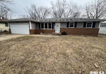 218 Rayjon Drive, Oreana, Illinois, 3 Bedrooms Bedrooms, ,1 BathroomBathrooms,Residential,For Sale,Rayjon,RMAPA1256394