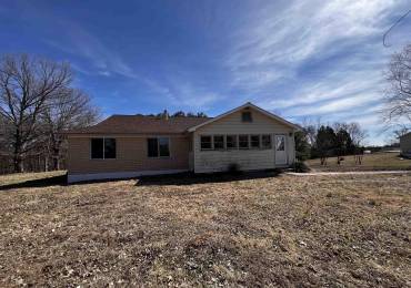 7390 US 45 Highway, Vienna, Illinois, 3 Bedrooms Bedrooms, ,2 BathroomsBathrooms,Residential,For Sale,US 45,RMAEB457036