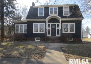 128 CHERRY Street, El Paso, Illinois, 3 Bedrooms Bedrooms, ,2 BathroomsBathrooms,Residential,For Sale,CHERRY,RMAPA1256401