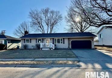 911 6TH Avenue, Camanche, Iowa, 4 Bedrooms Bedrooms, ,2 BathroomsBathrooms,Residential,For Sale,6TH,RMAQC4261088